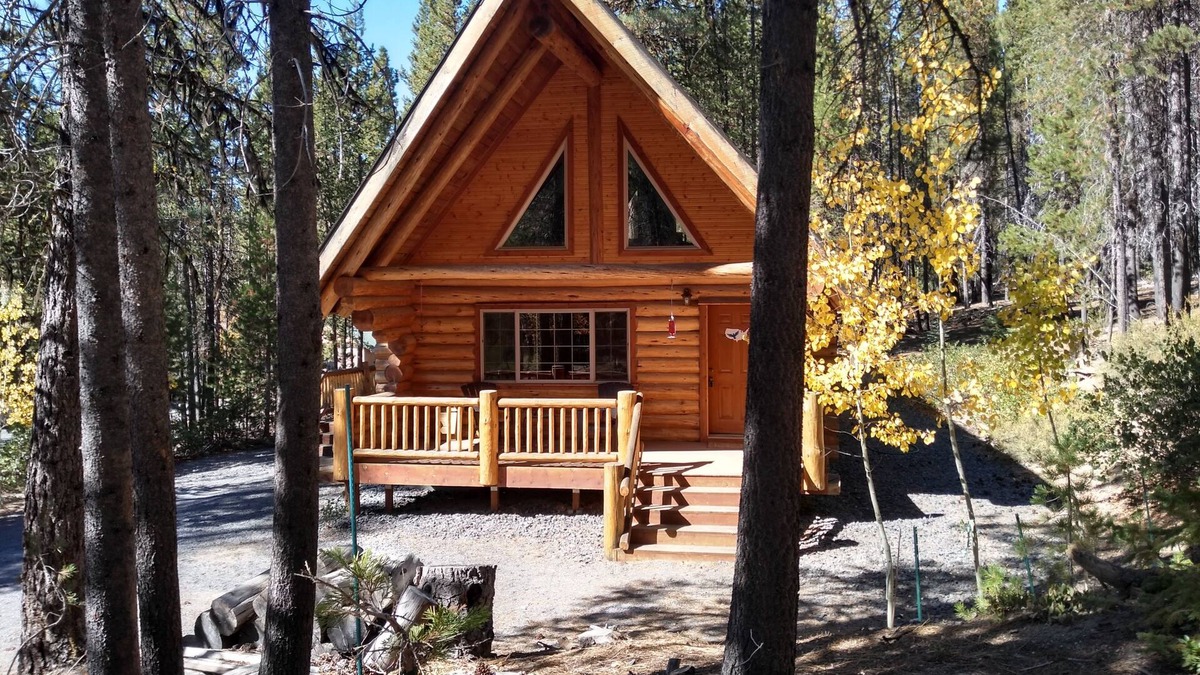 Crescent Cabin | Caz's cozy cabin in the Cascades