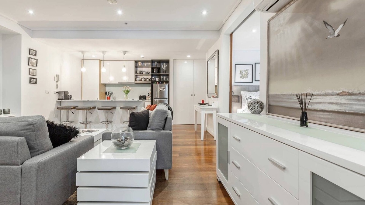 Chinatown Apartment | CBD Boutique Gem where Luxury and History Meet