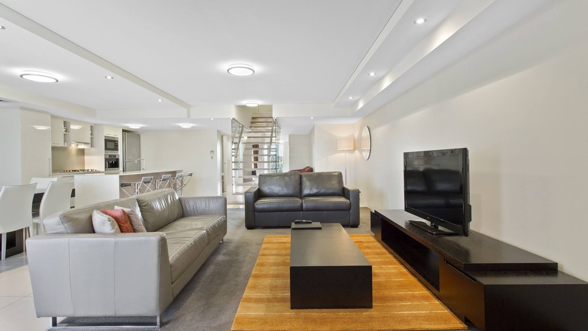 Rockhampton House | CBD Luxury Accommodation
