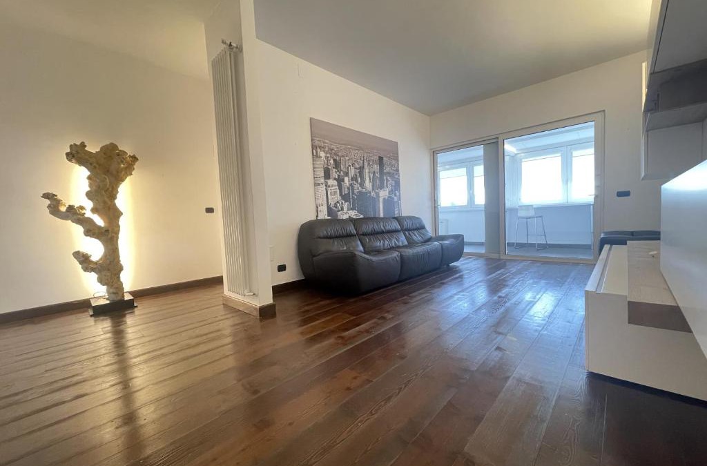 Bari City Centre Apartment | CconfortHotels Appartamento SkyLine