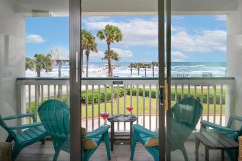 Galveston House | CDM 204 - Turtle-y Awesome