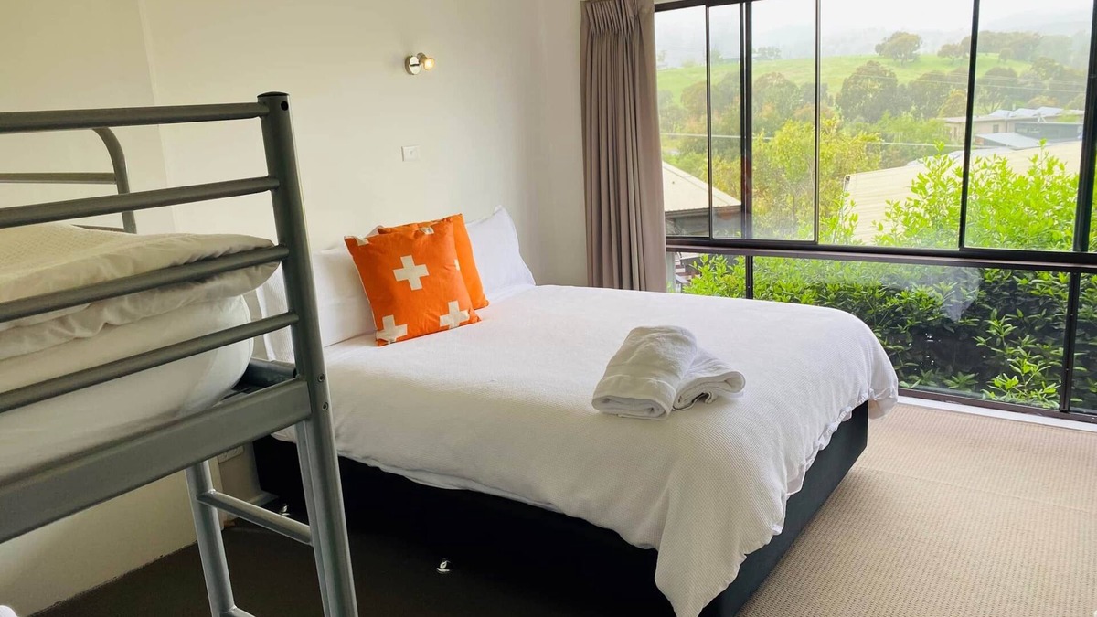 Merrijig Apartment | Cedar 2, Cedar 2 - Motel Room