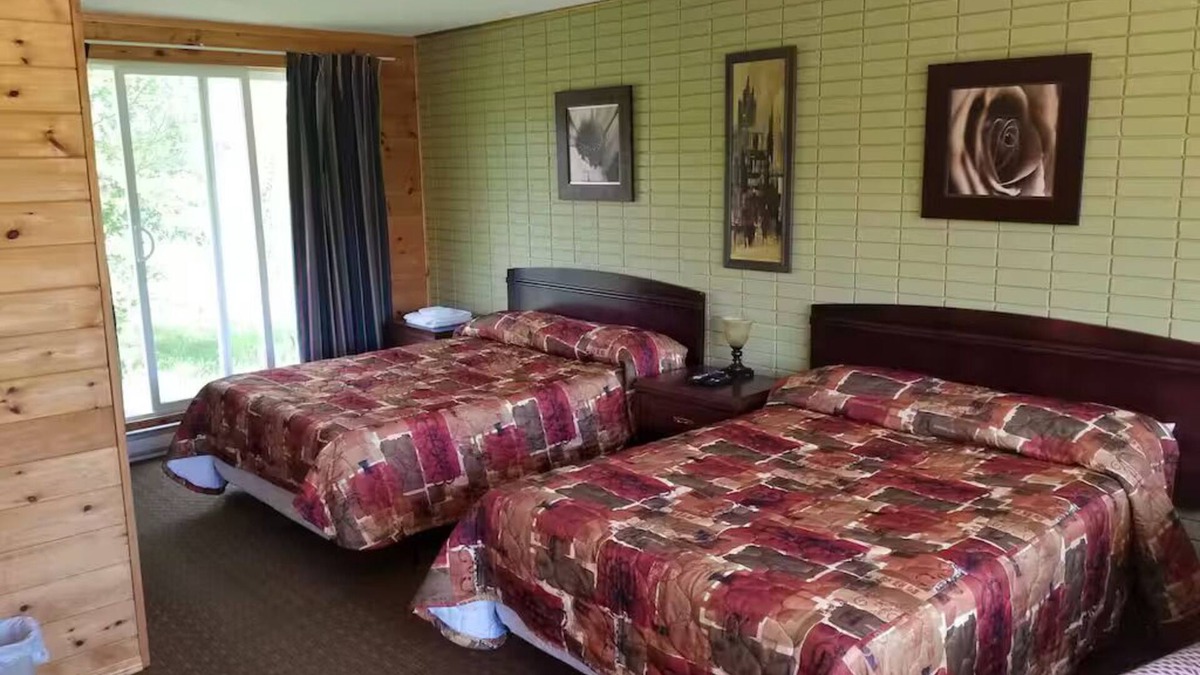 East Braintree Apartment | Cedar Creek Deluxe 4