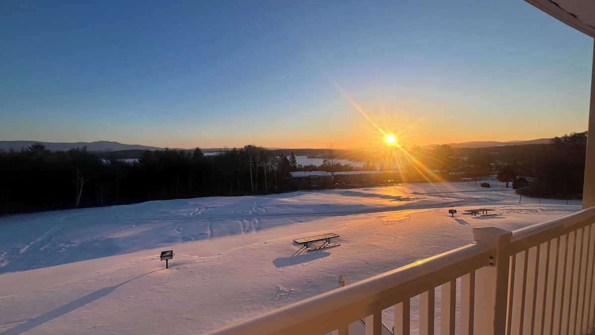 Weirs Beach Condo | Cedar Lodge 205 with Lake Views and Balcony