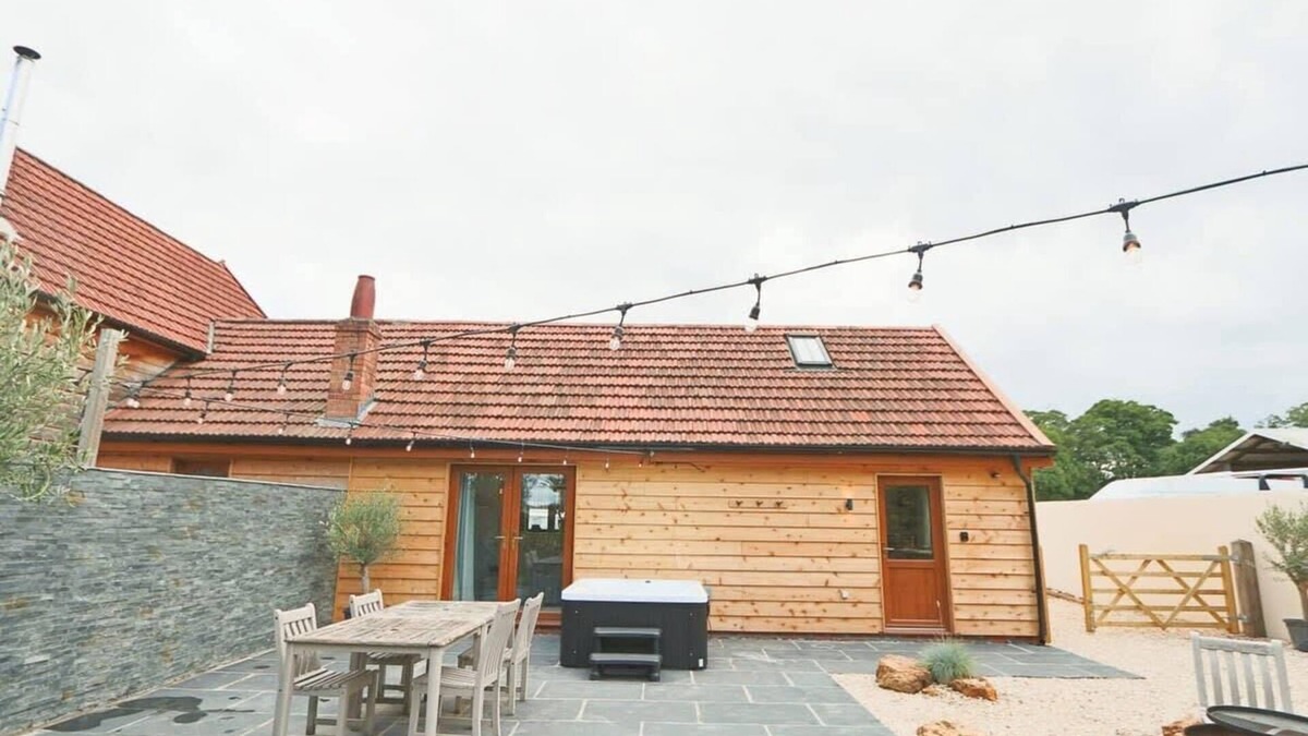 Olveston House | Cedar lodge - Hopewell