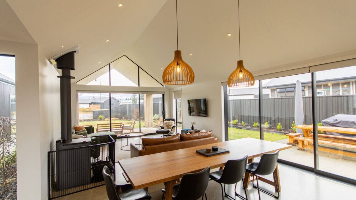 Twizel House | Cedar Peaks, Twizel.