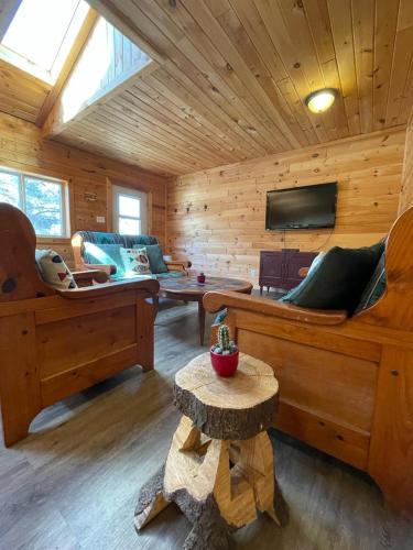 Unorganized Centre Parry Sound Apartment | Cedar Village & Marina