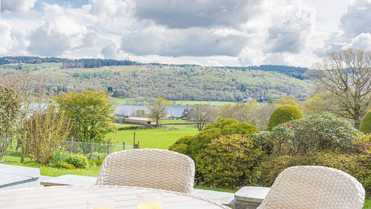 Coniston House | CEDAR WOOD CONISTON, pet friendly, with a garden in Coniston