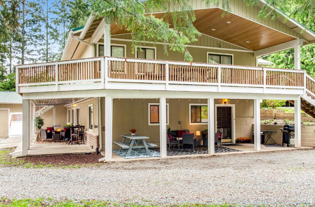 Stanwood Apartment | Cedars Hideaway