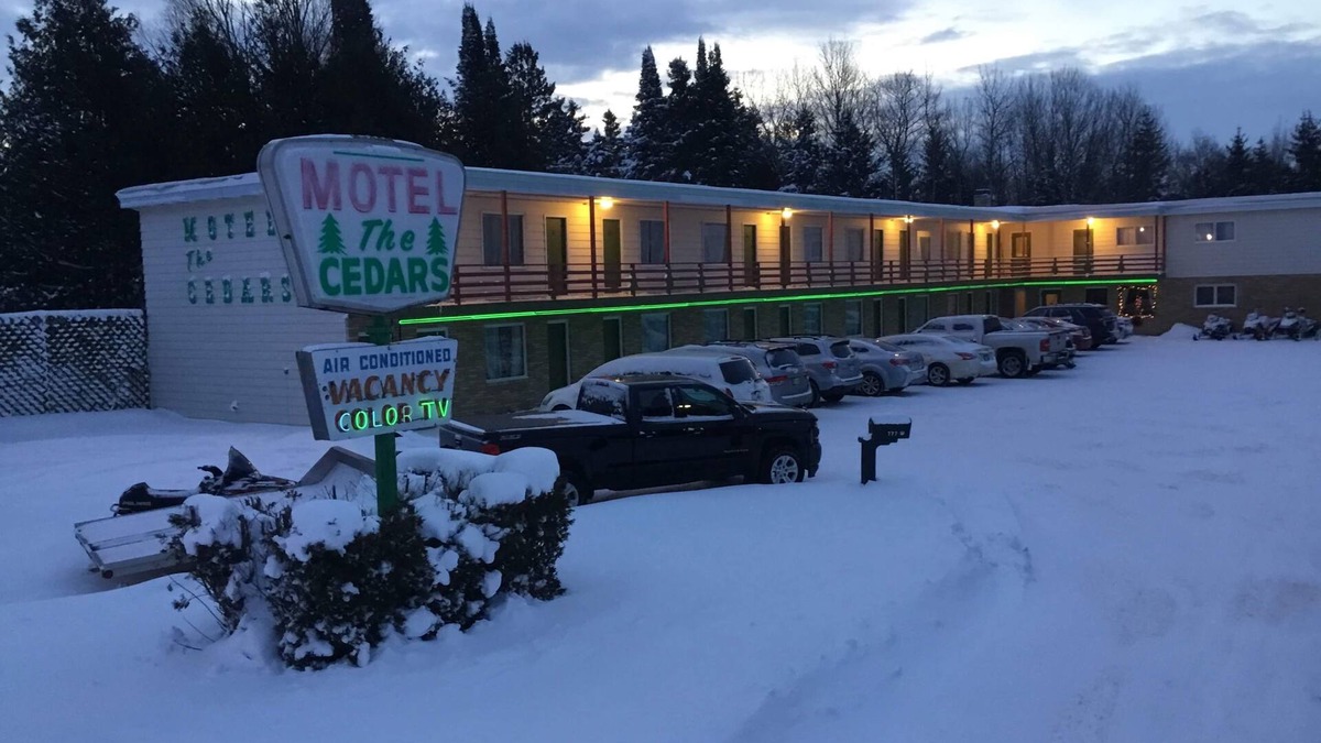 Ironwood Hotel | Cedars Motel