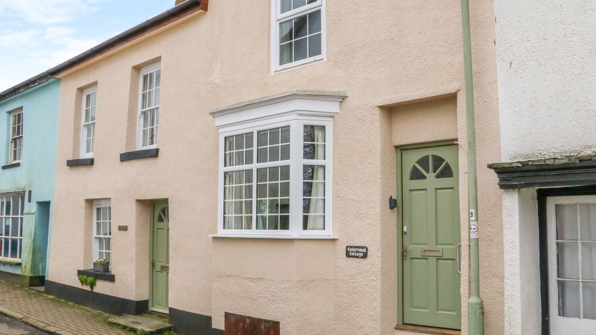 Broadwoodkelly Cottage | CEDARWOOD COTTAGE, pet friendly, country holiday cottage in Winkleigh