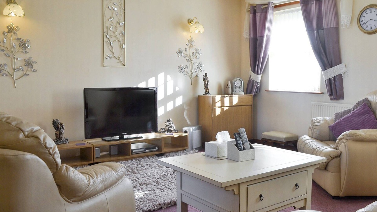 Cemaes Bay Cottage | Cefn Helyg Bach - 28453
