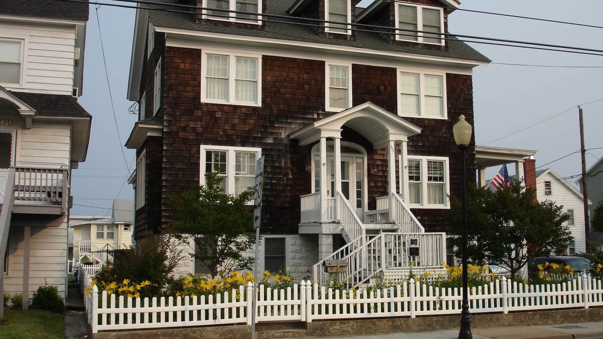 Ocean City Apartment | Celebrate Ocean City's 150th Anniversary! Stay in a 1928 Cottage in Old Town!