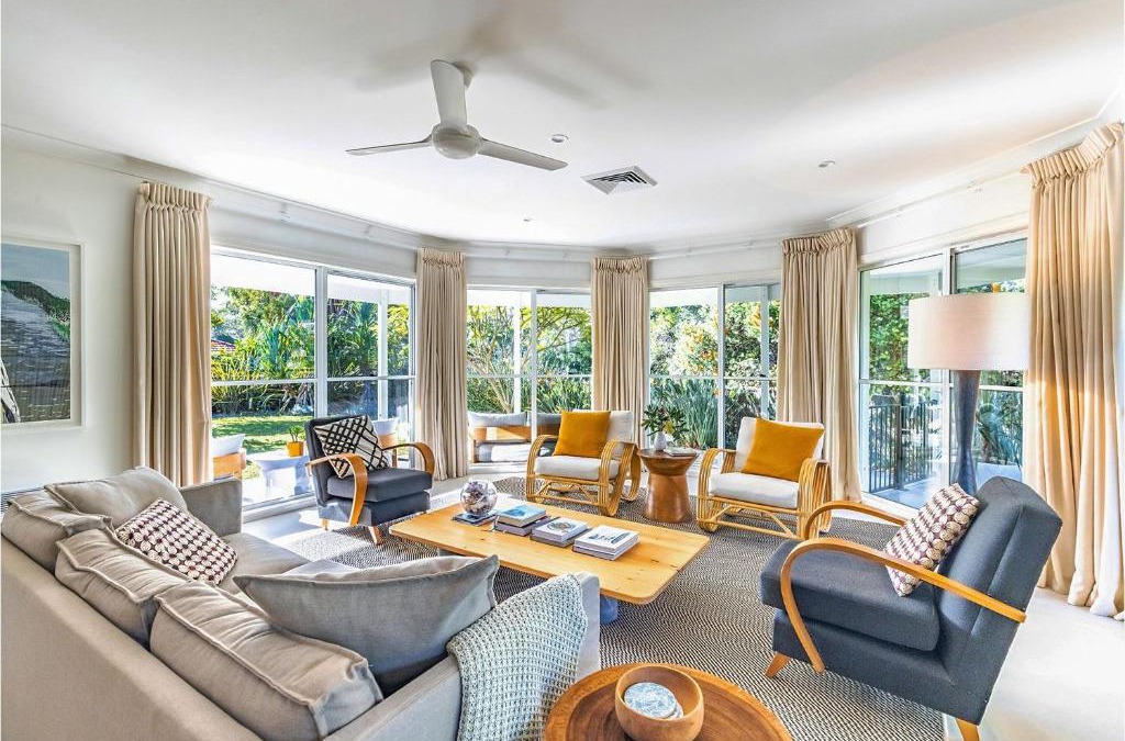 Corlette House | Celeste, 26 Bonito Street - Tranquil, Stylish & Pet friendly