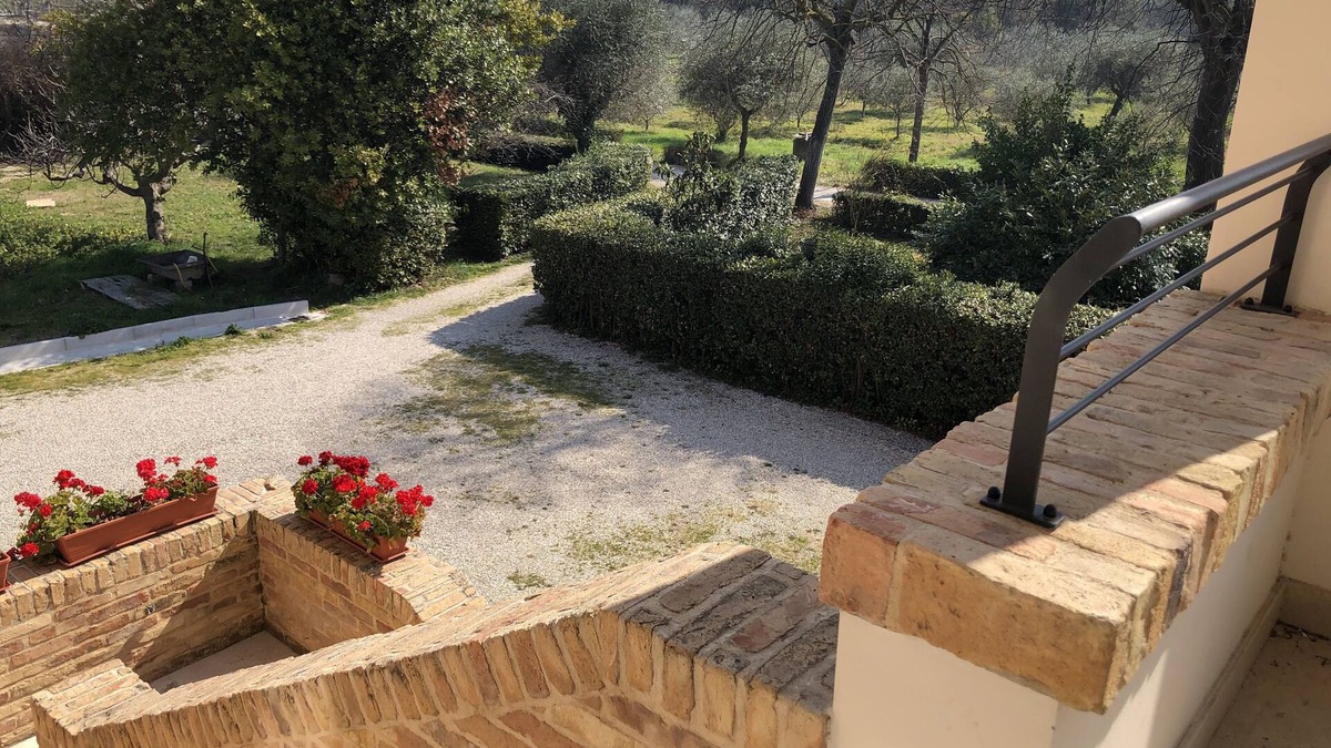 Martinsicuro Apartment | Celeste Apartment, 300 meters from the sea in a completely renovated farmhouse
