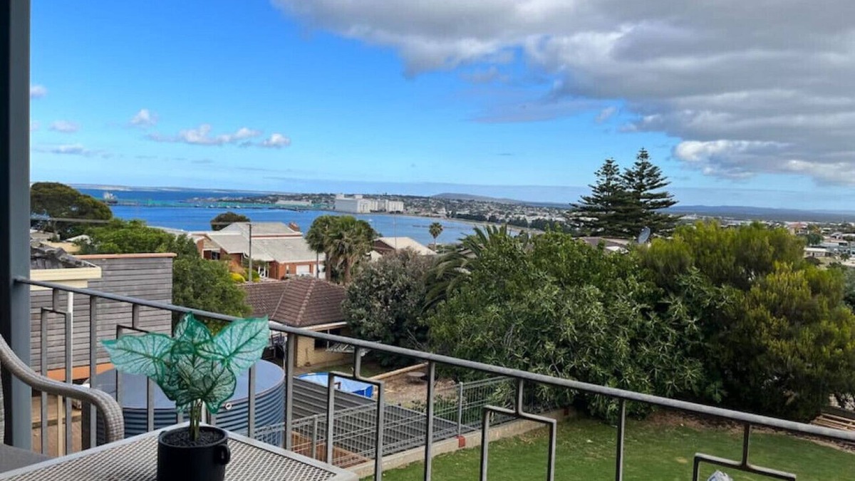 Port Lincoln House | Celestial Heights - Best Views