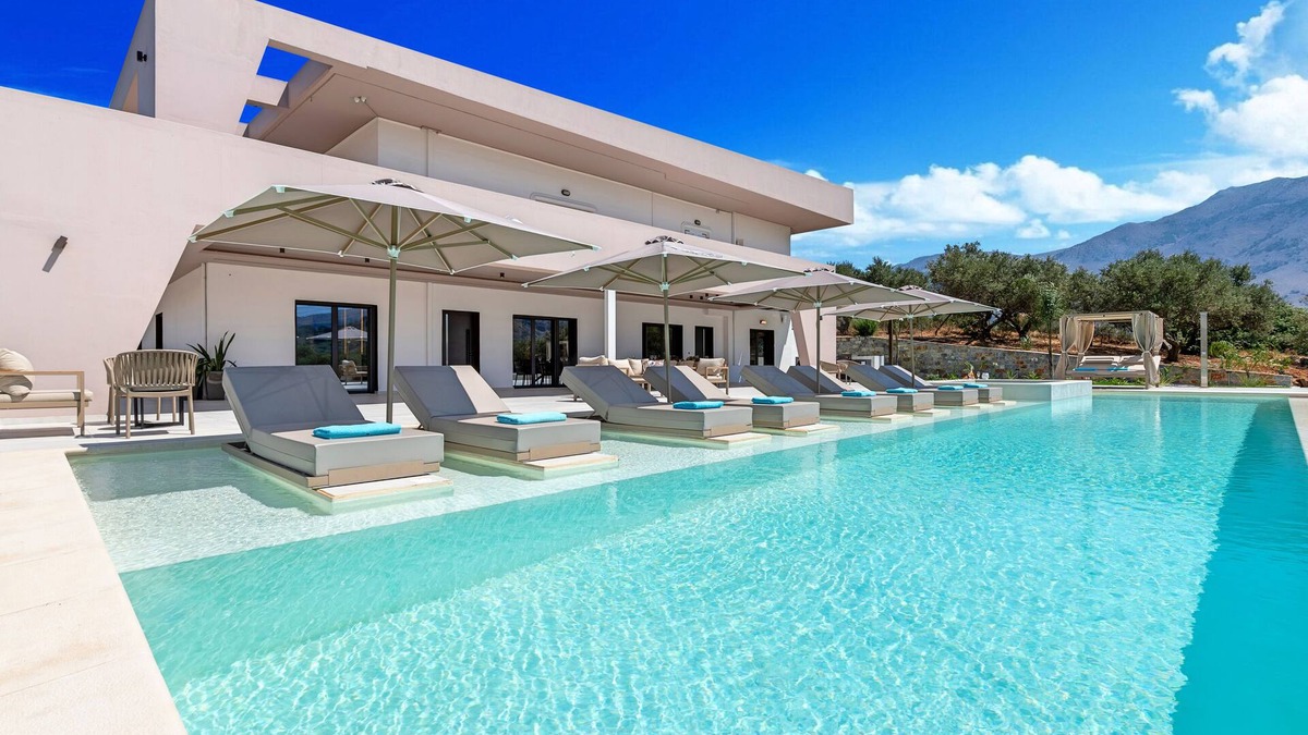 Mathes Villa | Celestial Luxury Villa Private Pool & Jaccuzzi