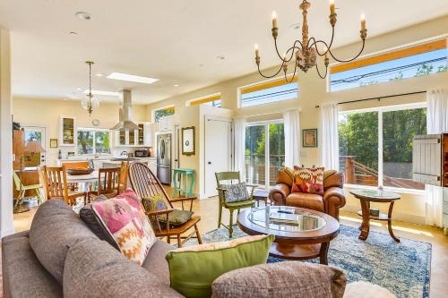 Graton House | Celia's Garden