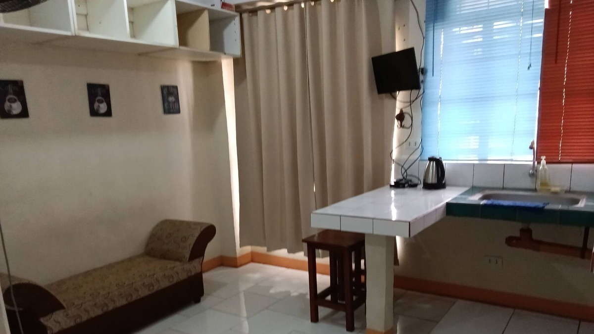 Tanza House | Cenco Suites Residences Transient House