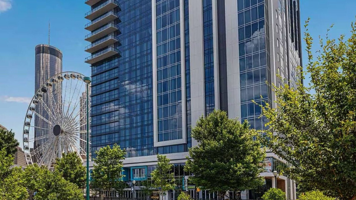 Downtown Atlanta Resort | Centennial Park - Atlanta, Georgia. 3 Bedroom Condo.