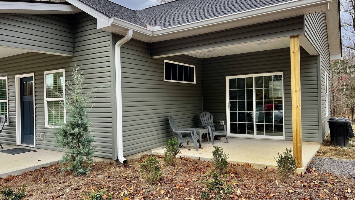 Smithville House | Center Hill Lake 2 Br Bungalow in Smithville, TN