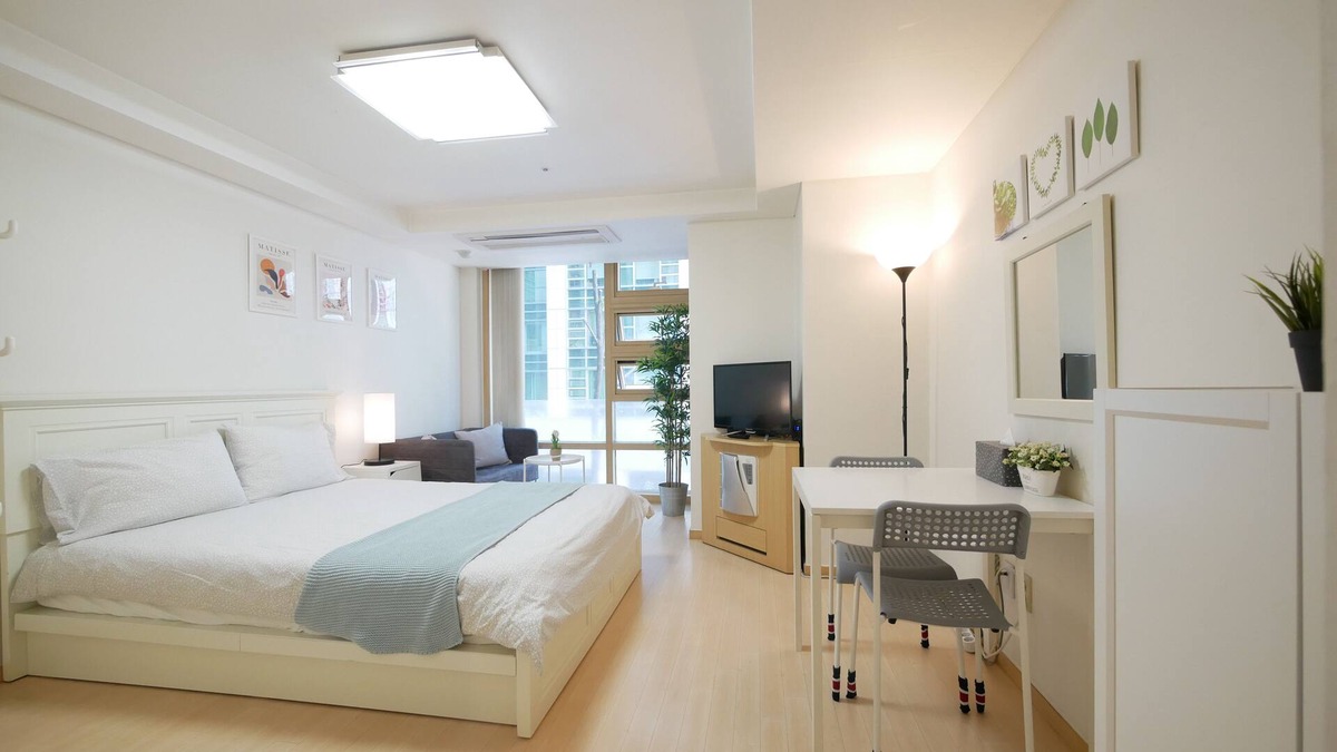 Sajik-dong Apartment | Center of Seoul/SAFE and CLEAN