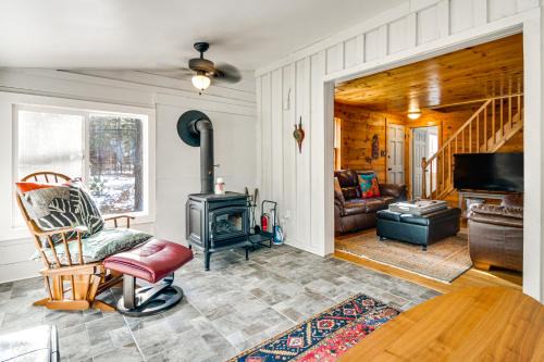 Center Ossipee House | Center Ossipee Cabin with Game Room and Fire Pit!