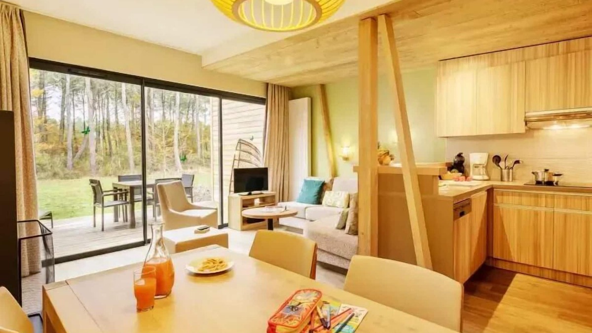 Curcay-sur-Dive House | Center Parcs - Domaine Le Bois aux Daims - 3 Room Cottage 4 People Premium