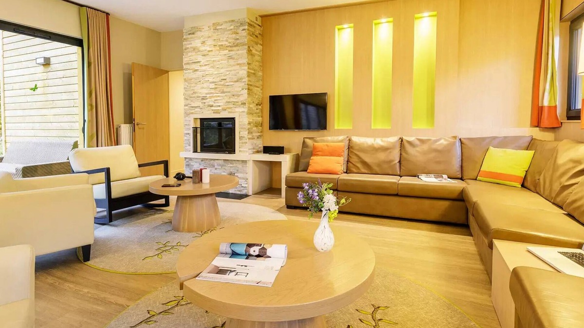 Curcay-sur-Dive House | Center Parcs - Domaine Le Bois aux Daims - 4 Room Cottage 6 People VIP