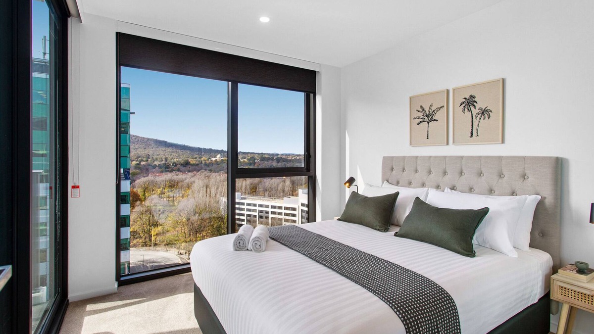 City East Apartment | Central 2-Bed with Gym, BBQ & Stunning Views