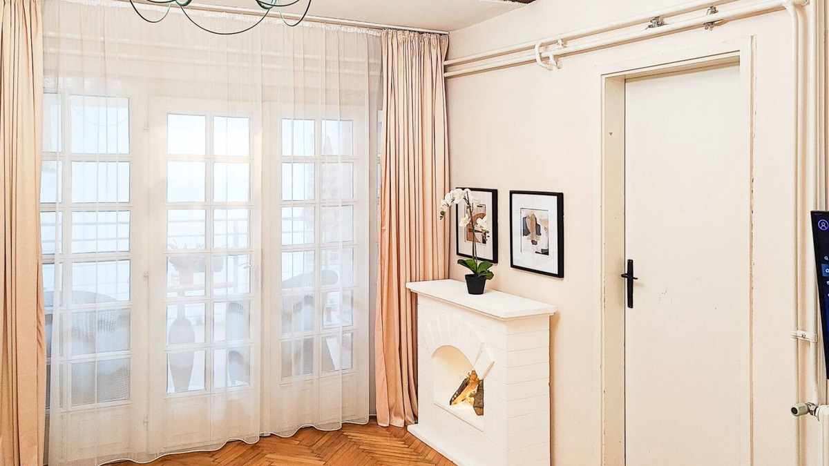 Grbavica Apartment | Central 2-bedroom apartment + free private parking