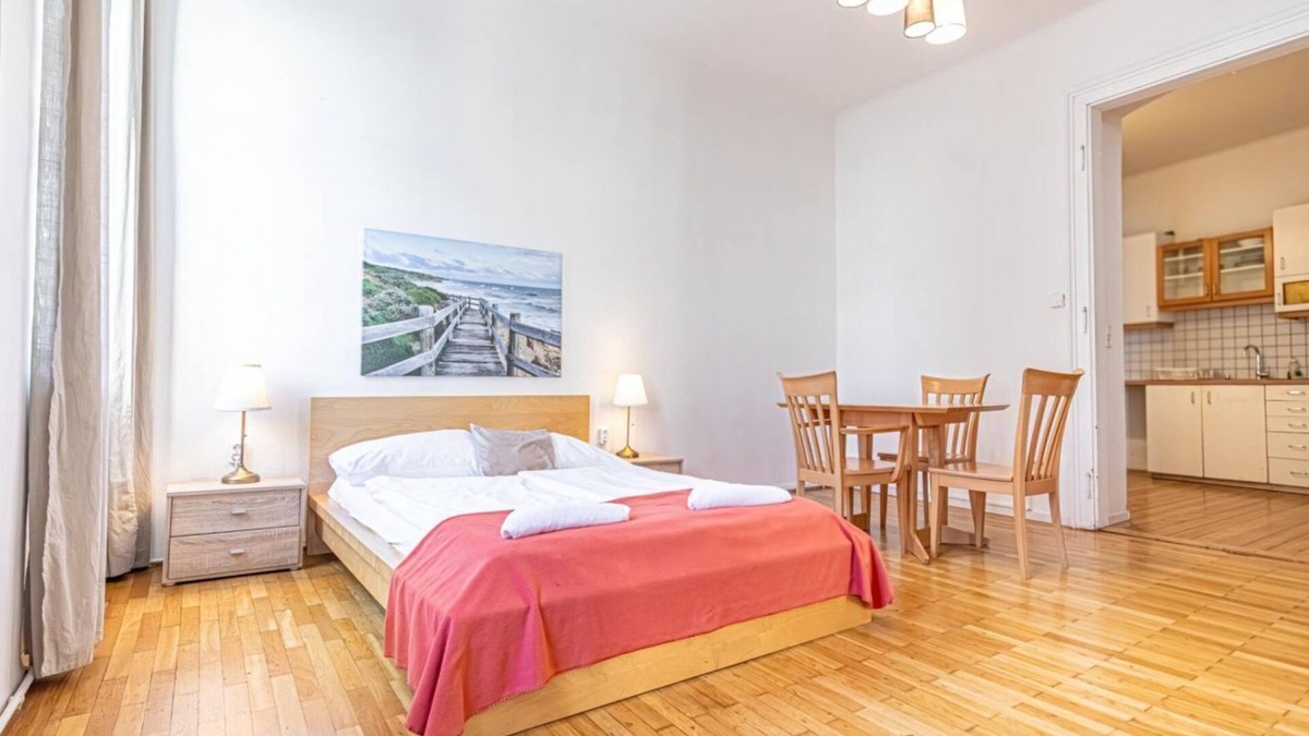 Neulerchenfeld Apartment | Central 2BR Apartment by Wiener Stadthalle
