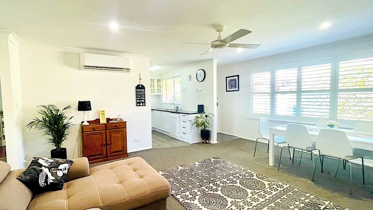 Orange Villa | Central 3 bedroom villa, walking distance to CBD