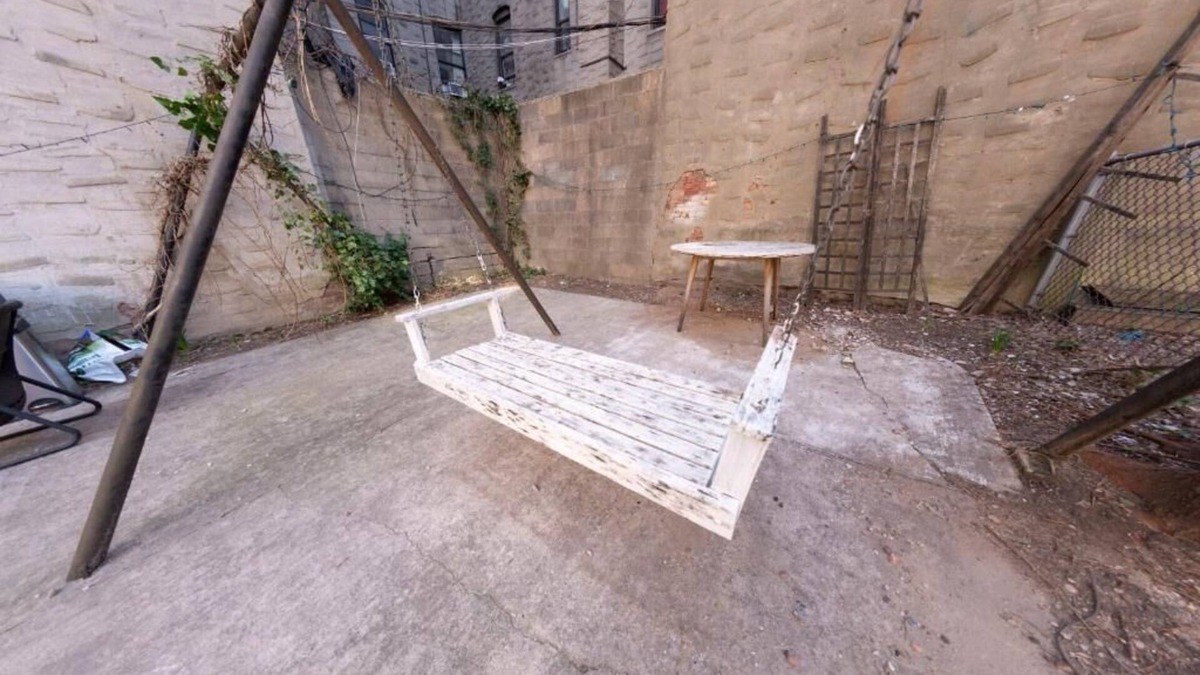 Williamsburg House | Central & Affordable room in Williamsburg shared house Close to Subway & City!