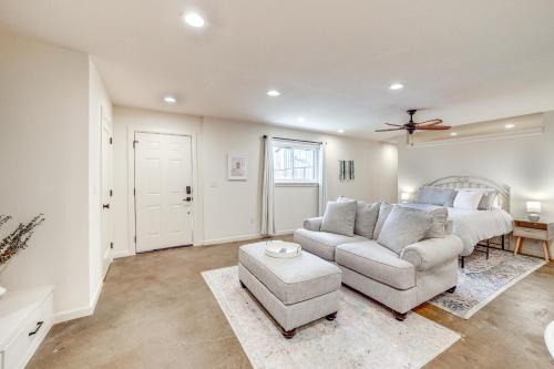 Owasso Apartment | Central and Modern Studio with Workspace in Owasso!