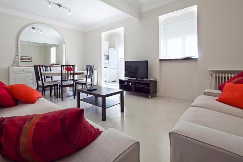 el Fort Pienc Apartment | Central and Spacious Family Apartment