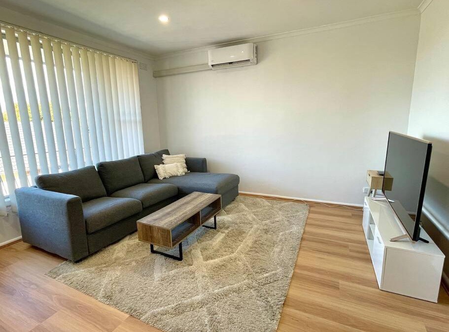 Dandenong Apartment | Central Apartment near Dandenong Hospital & Market