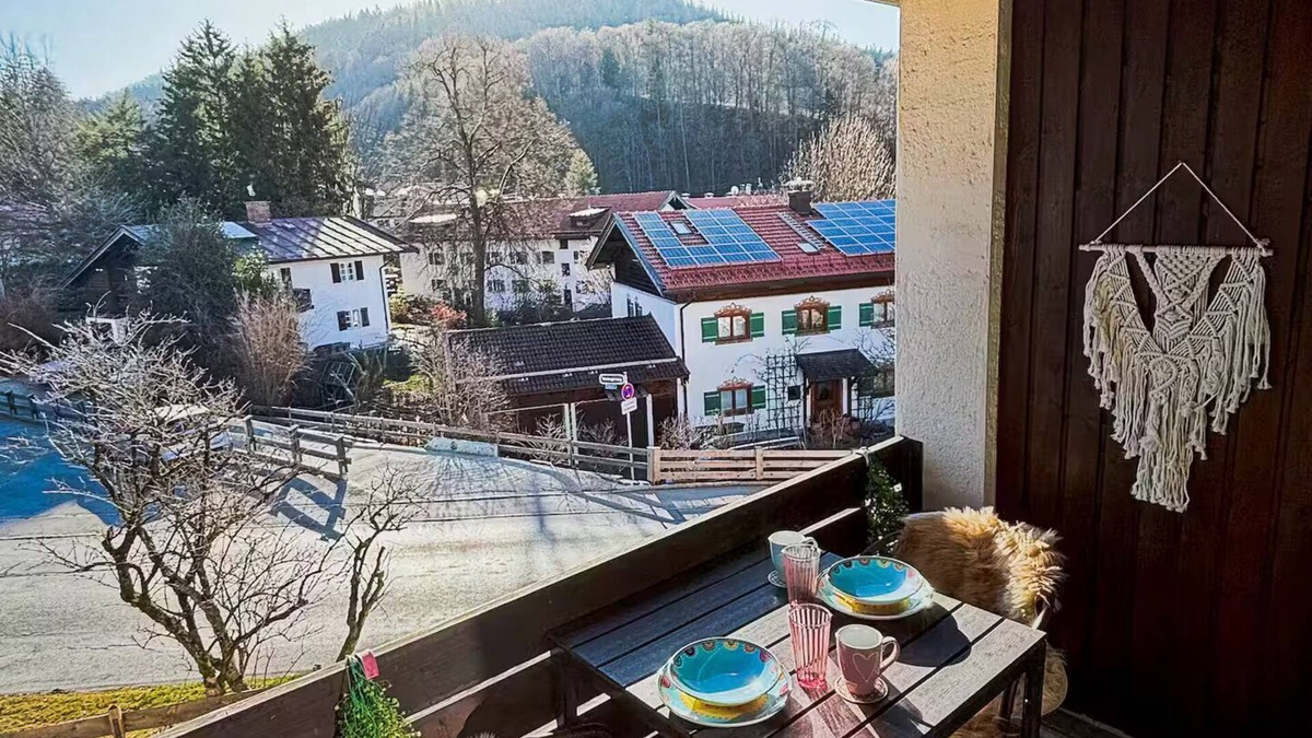 Tegernsee Apartment | Central apartment with balcony directly on the hiking trail - Alpenperle Tegernsee