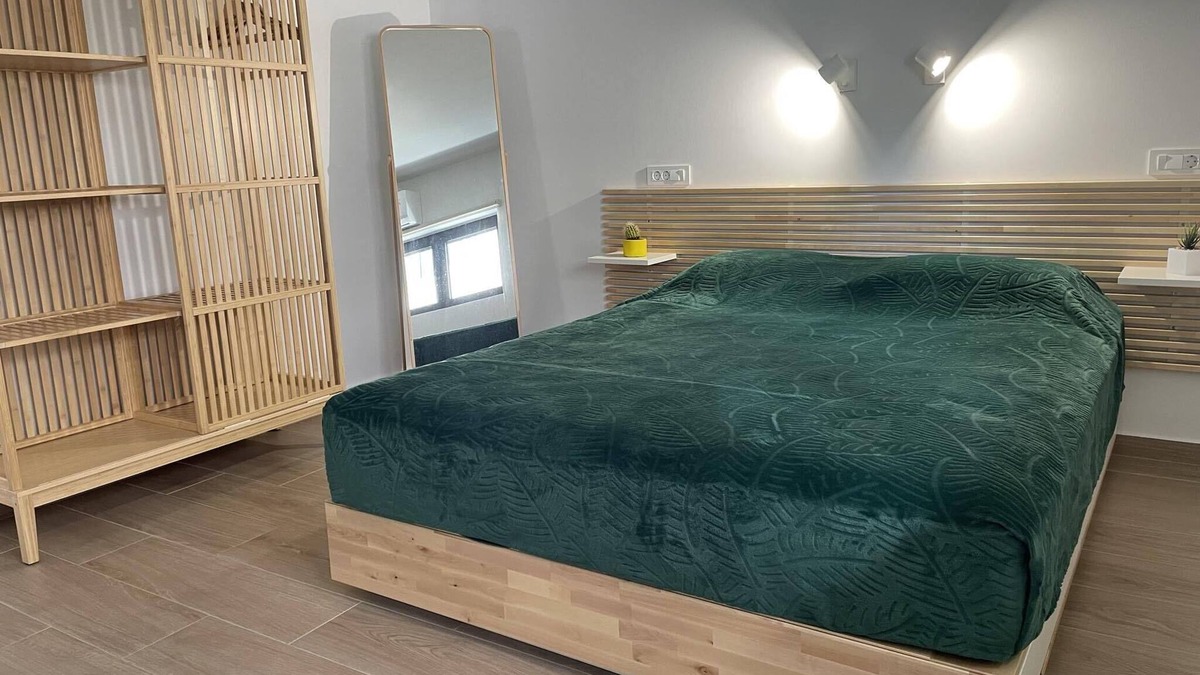 Old Town Apartment | Central City Loft located in a quite & safe area in the heart of Chania town.