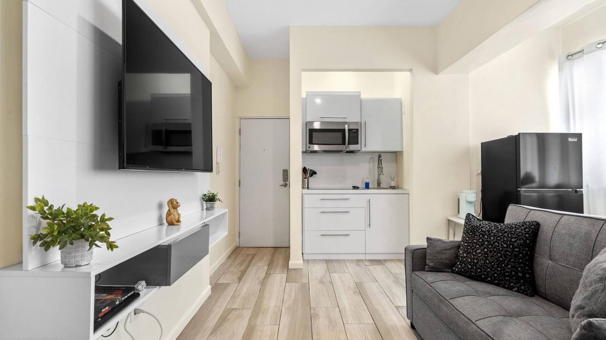 Condado Apartment | Central Condado Trendy Escape
