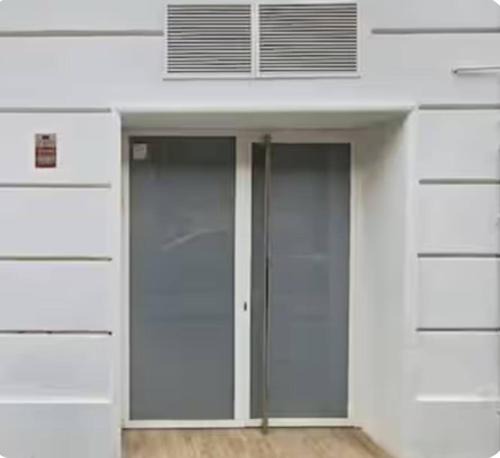 Extramurs Apartment | Central Cozy Ground Floor Studio