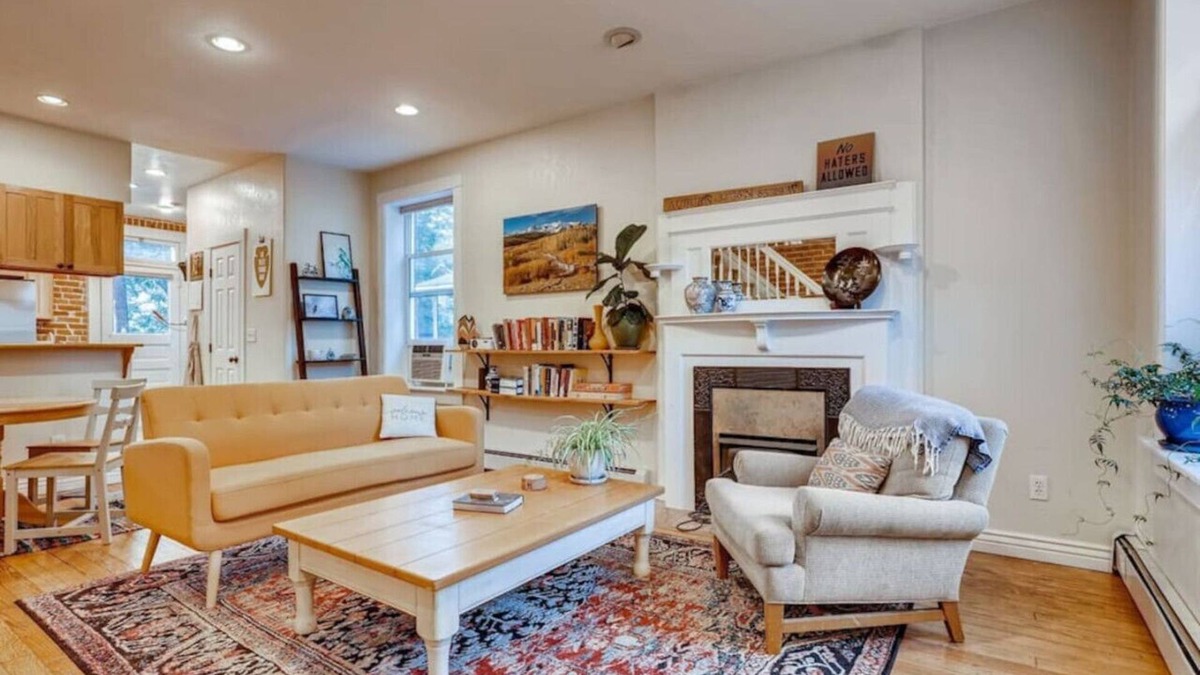 San Rafael House | Central Denver Townhome I Historic Neighborhood