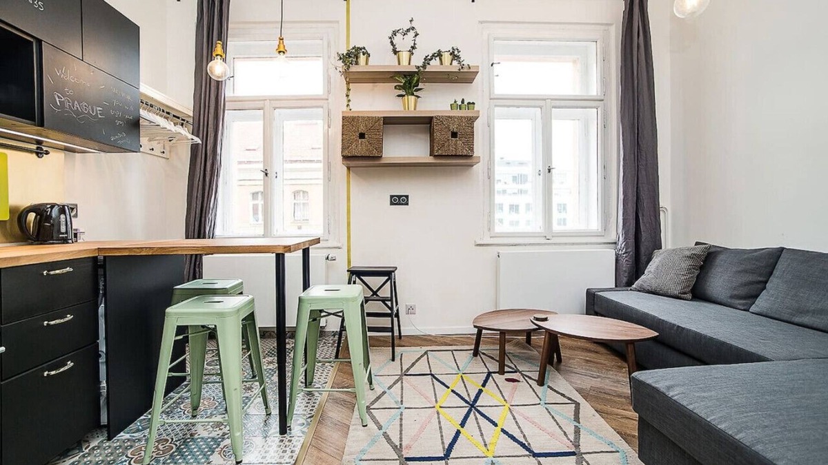 Prague 3 Apartment | Central designer studio by beautiful park & church