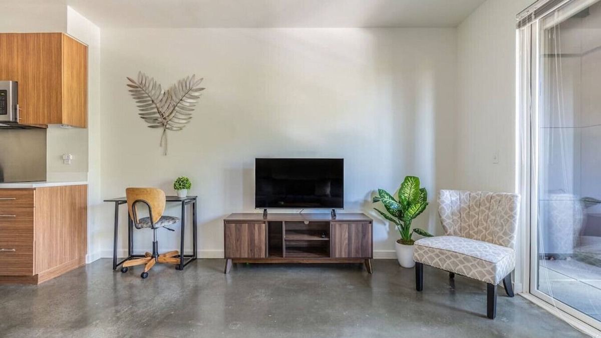 Mann Apartment | Central District 1 bd apartment