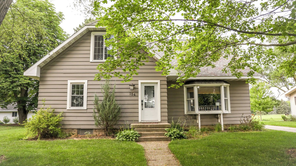 Frankenmuth House | Central Frankenmuth location. Walk to everything!