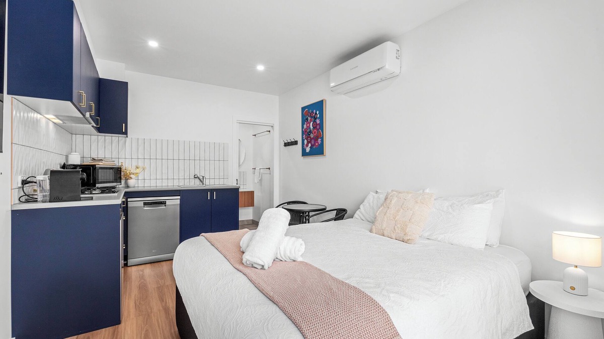 Geelong Apartment | Central Geelong Studio
