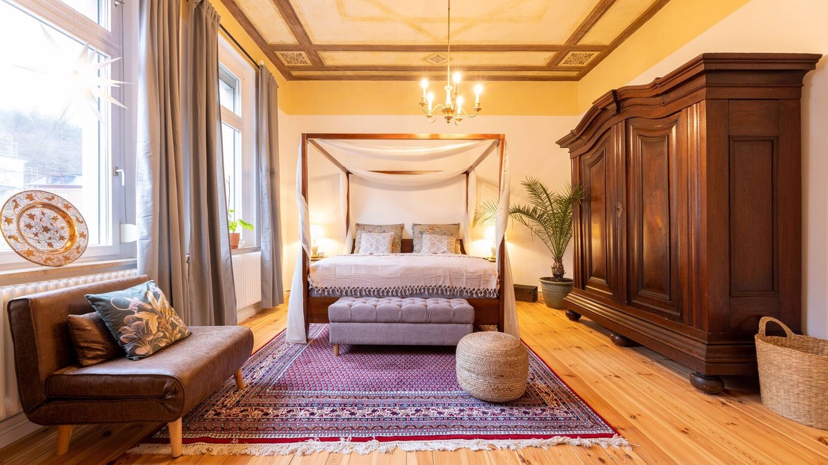 Coburg Apartment | Central in Coburg: Exclusive city apartment - ideal for groups