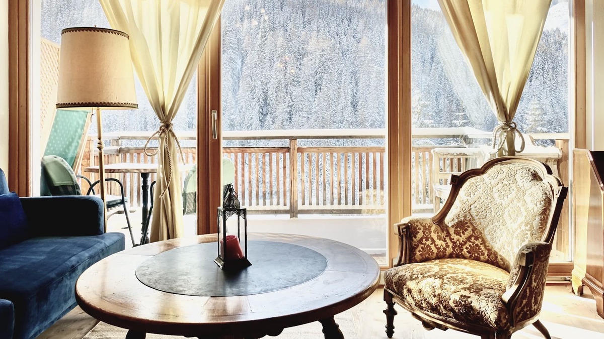 San Cassiano Apartment | Central apartment for 3 people with terrace and parking-700 m from the cable car