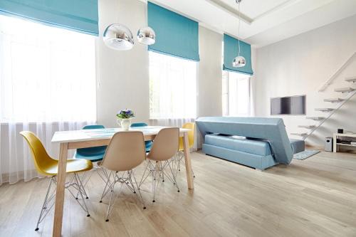 Wesoła Zachod Apartment | Central Krak Apartments
