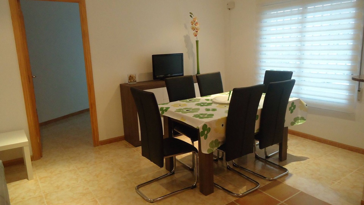 Vinaros Apartment | Central located 2bdr (6pers), modern apartment + P